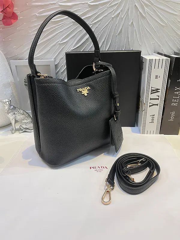 شنطة برادا ليذر شنط وحقائب brada bags