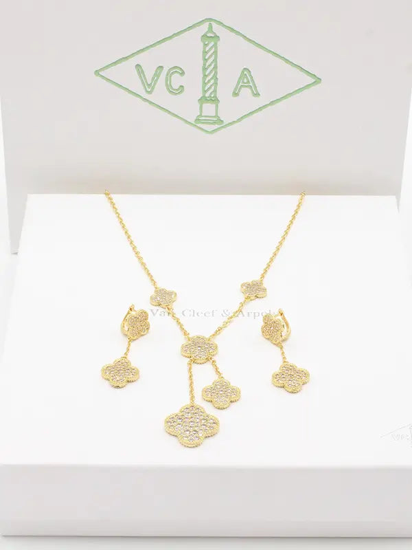 طقم فان كليف بندنتس فلاور ماستر اطقم van cleef ذهبي زركون