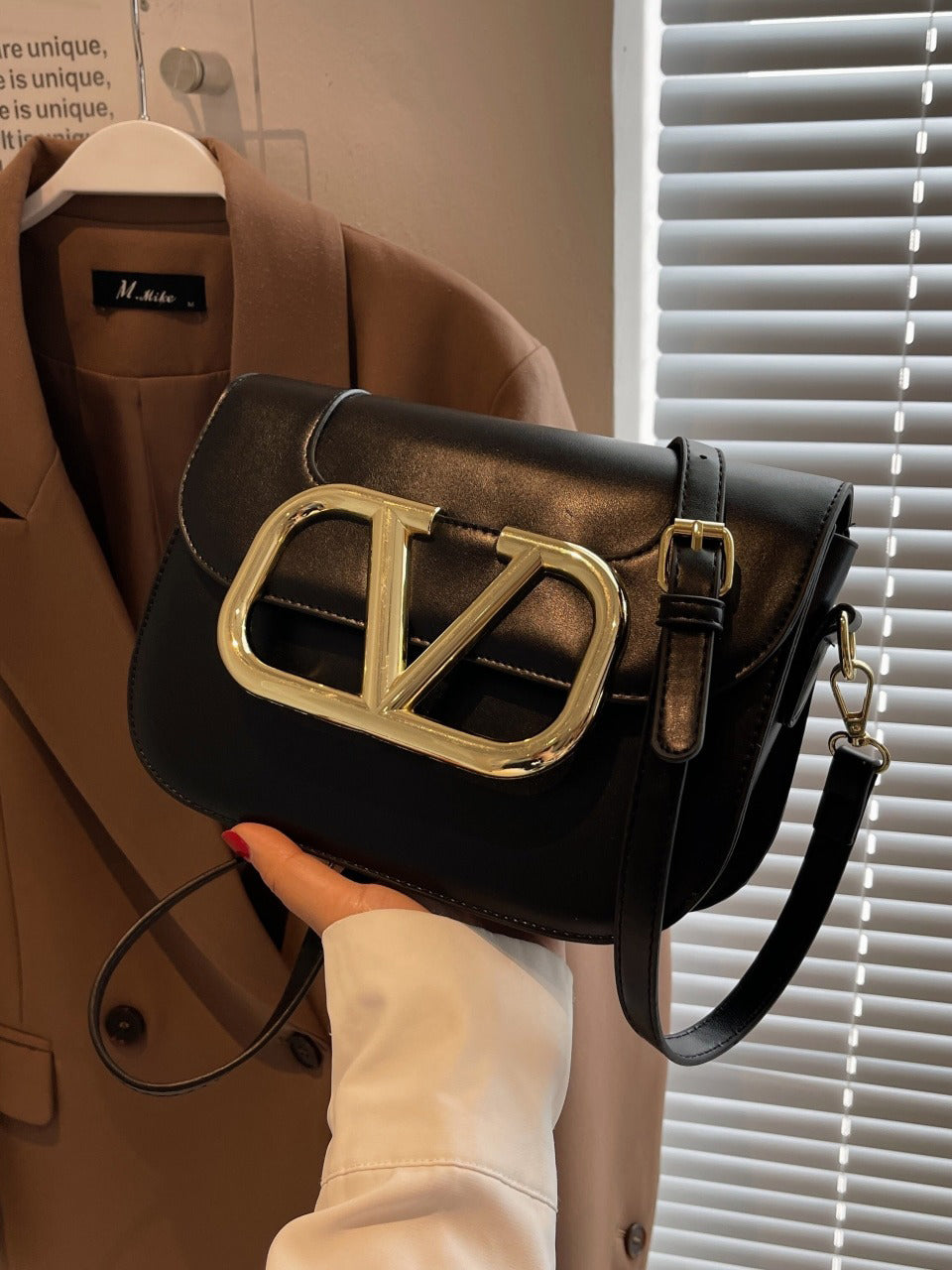 حقيبة فالنتينو شنط وحقائب VALENTINO