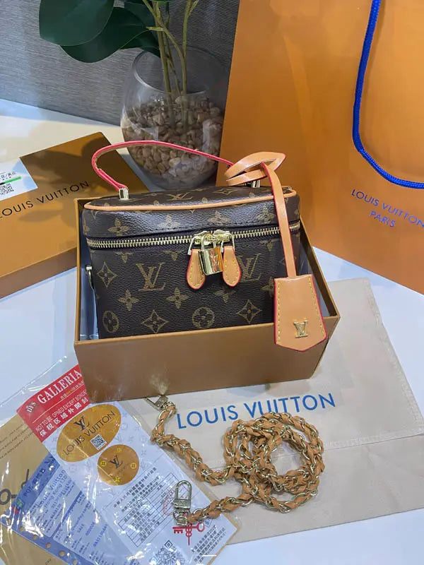 شنطة لويس فيتون ماستر بني الفاخرة شنط وحقائب louis vuitton bags