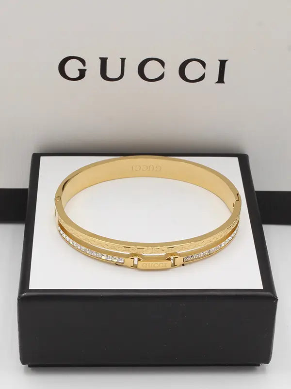 اساور قوتشي بانقل لوقو اسواره gucci
