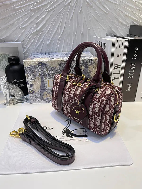 شنطة ديور صغيره الوان متعدده شنط وحقائب dior bags عنابي