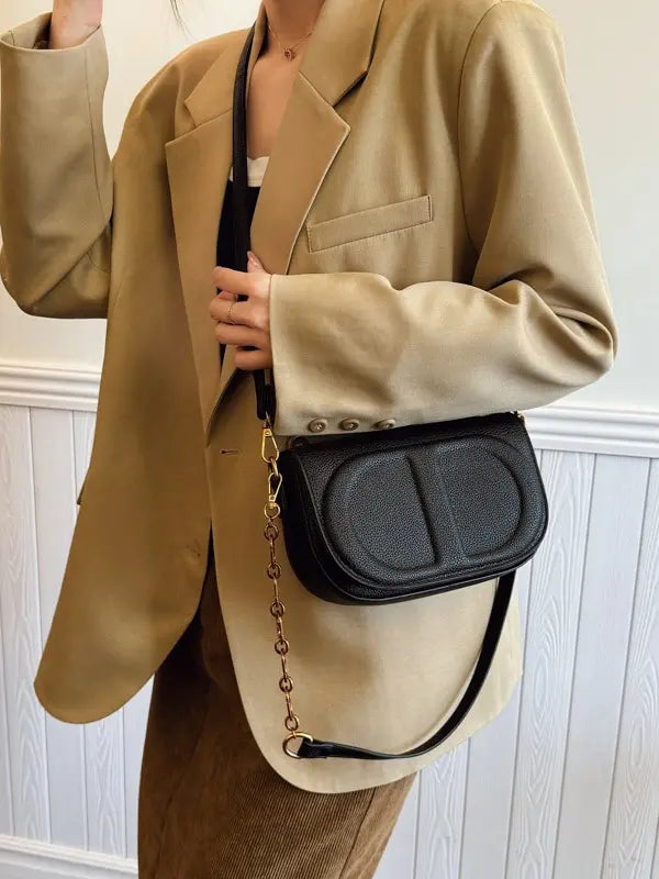 شنطة مستوحى من ديور شنط وحقائب dior اسود