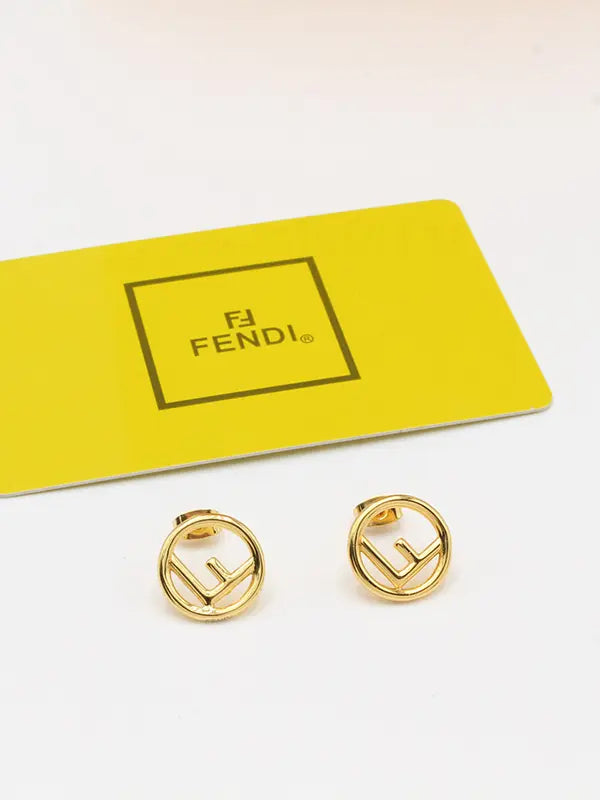 حلق فندي الجديد ماستر لوقو حلق fendi