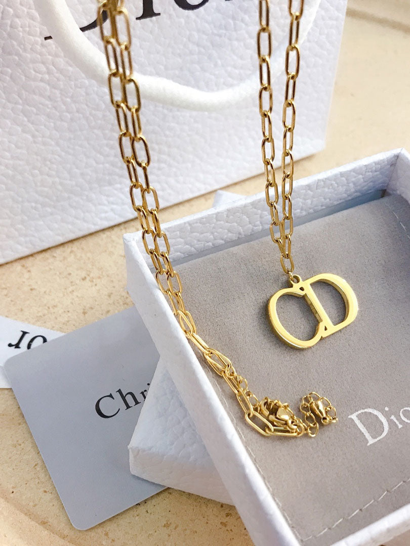 سلسال ديور جنزير طويل سلسال dior ذهبي