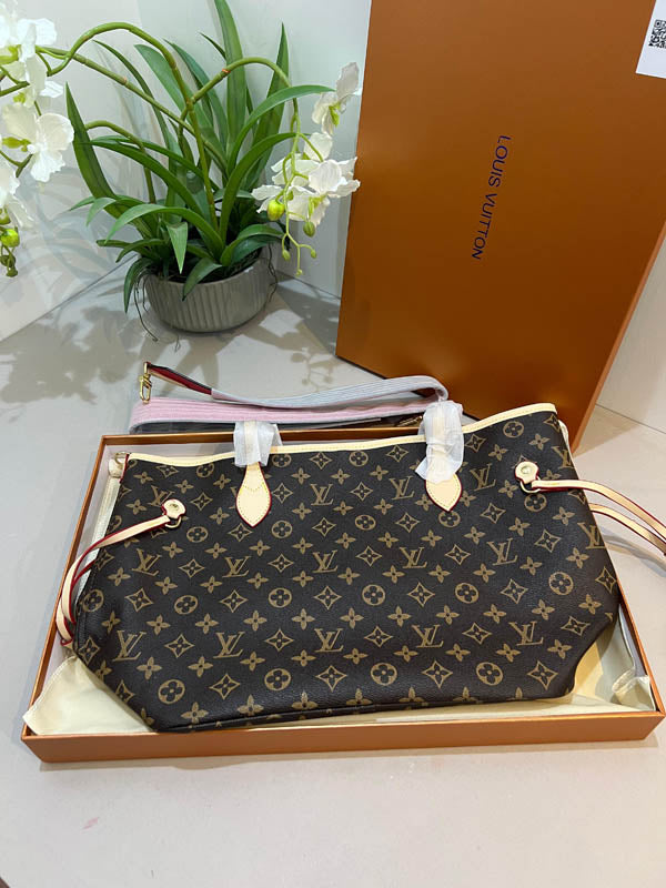 شنطة لويس فيتون ماستر كبيرة شنط وحقائب louis vuitton bags