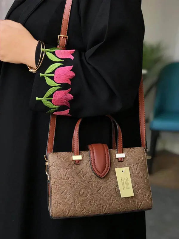 شنطة لويس فيتون الجديد ماستر 01 شنط وحقائب louis vuitton bags