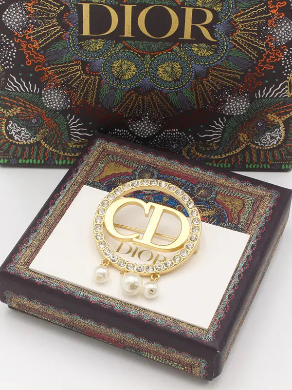 بروش ديور الجديد بروش dior