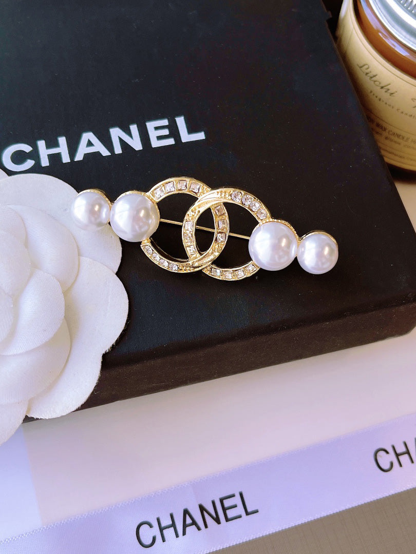 بروش ماركة شانيل لولو دوائر بروش chanel
