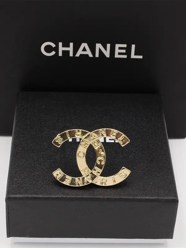 بروش شانيل 221 بروش chanel