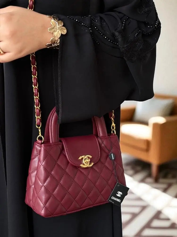 شنطة شانيل لولو بوتيك الماستر صغير شنط وحقائب chanel bags