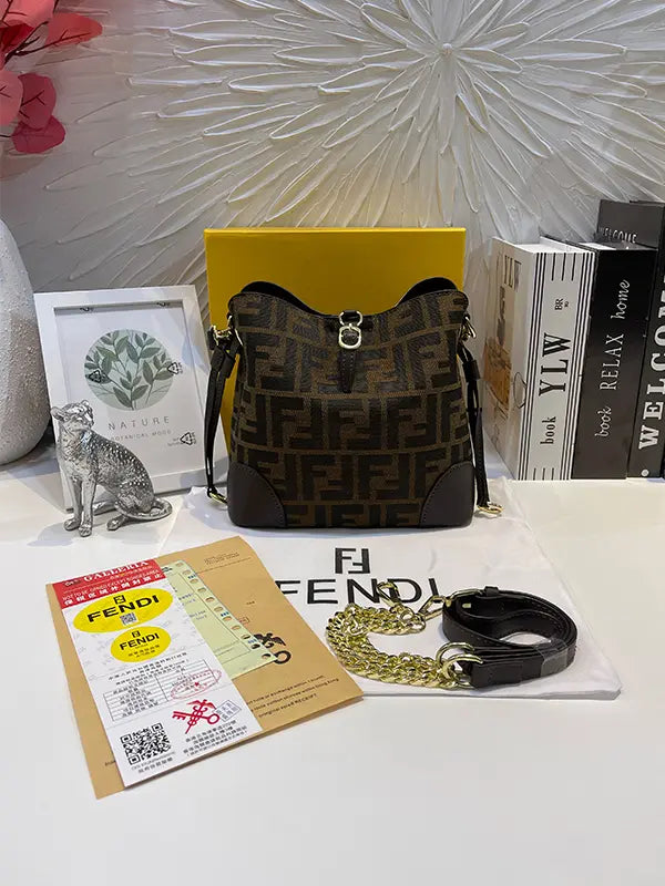 شنطة فندي نيو ماستر شنط وحقائب fendi bags