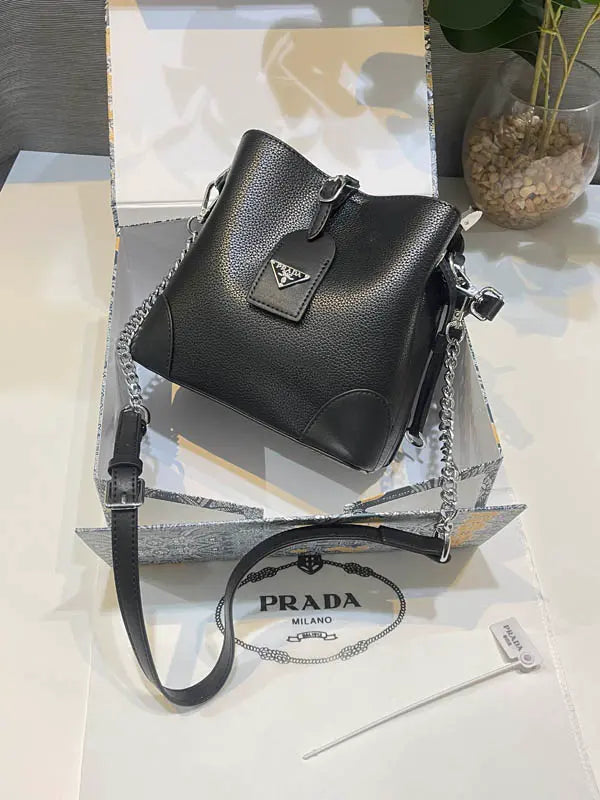شنطة براد الجلد ماستر شنط وحقائب brada bags