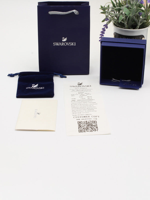 (ملحقات سواروفسكي للاكسسوارات (علبه مربع هدايا Swarovski