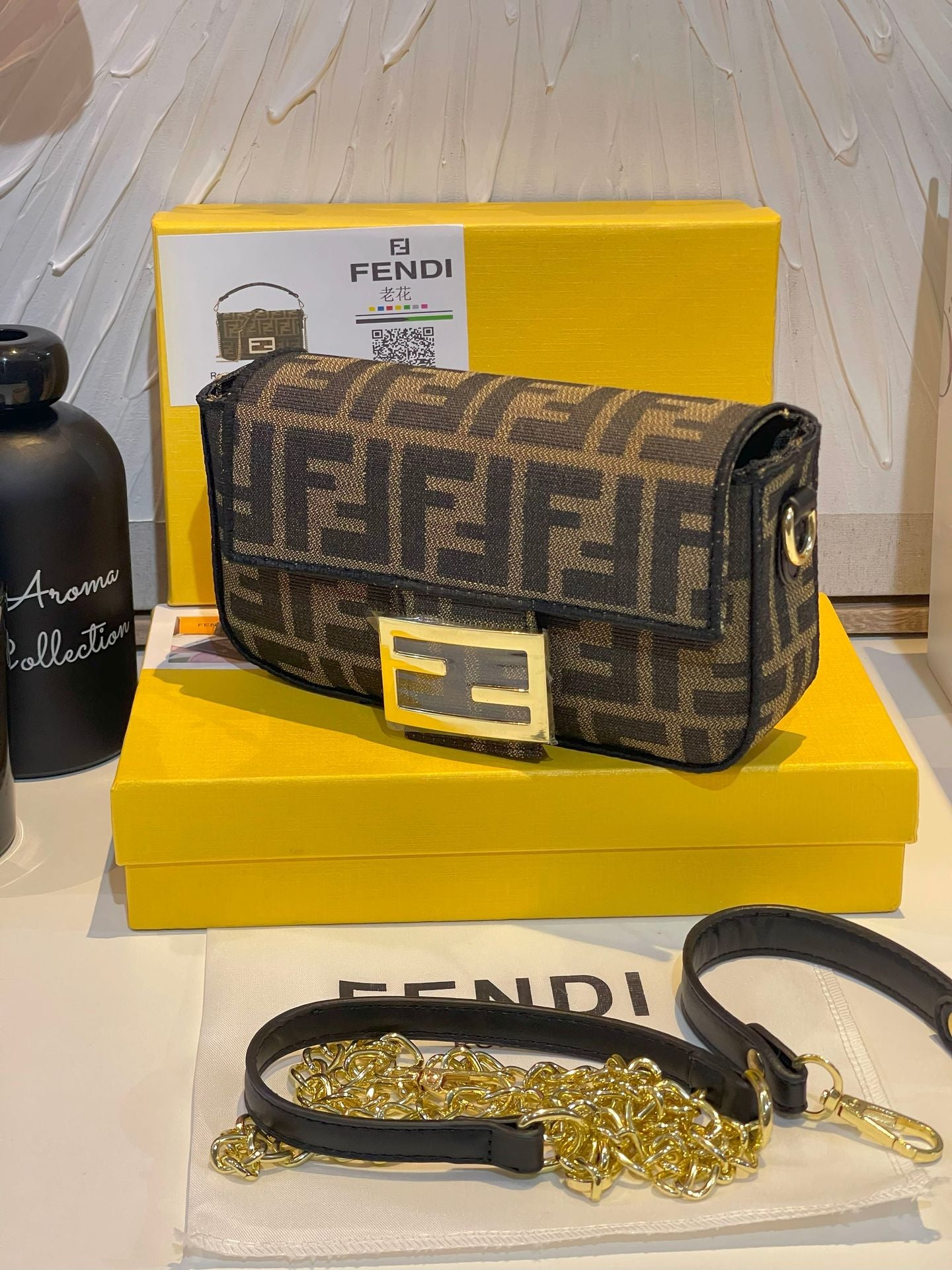 شنطة فندي صغيره شنط وحقائب fendi bags