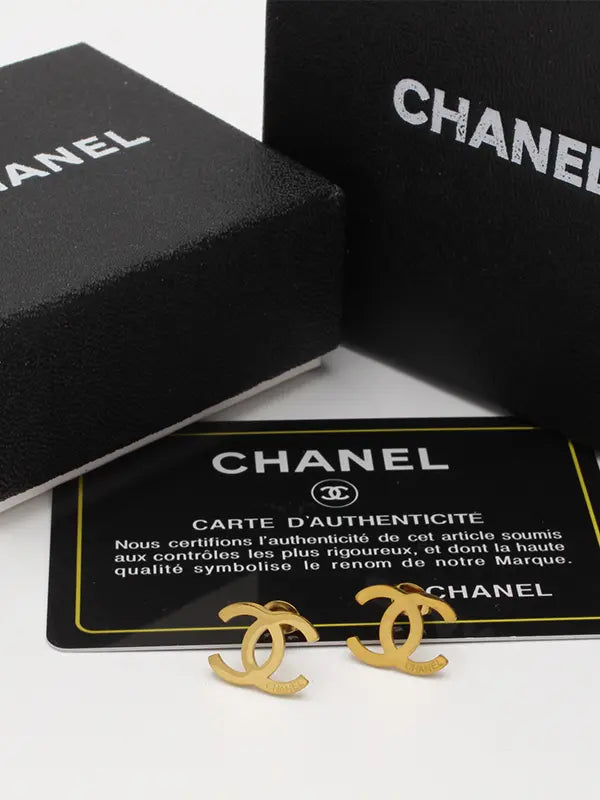 حلق شانيل 599 حلق chanel