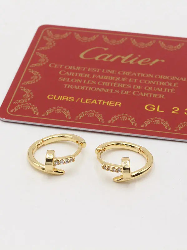 حلق كارتير زركون كبس صغير لوقو حلق CARTIER