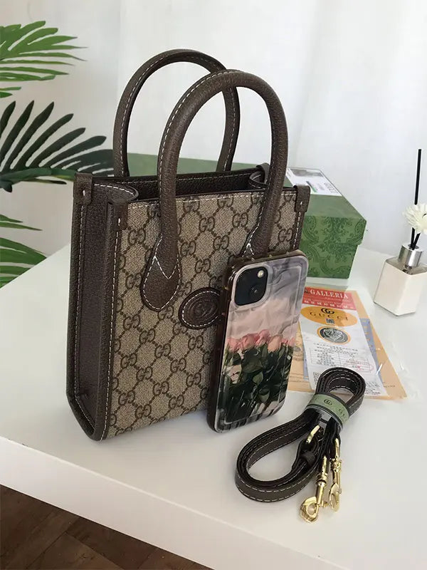 شنطو قوتشي لونق اديشن شنط وحقائب اكسسوارات جويل