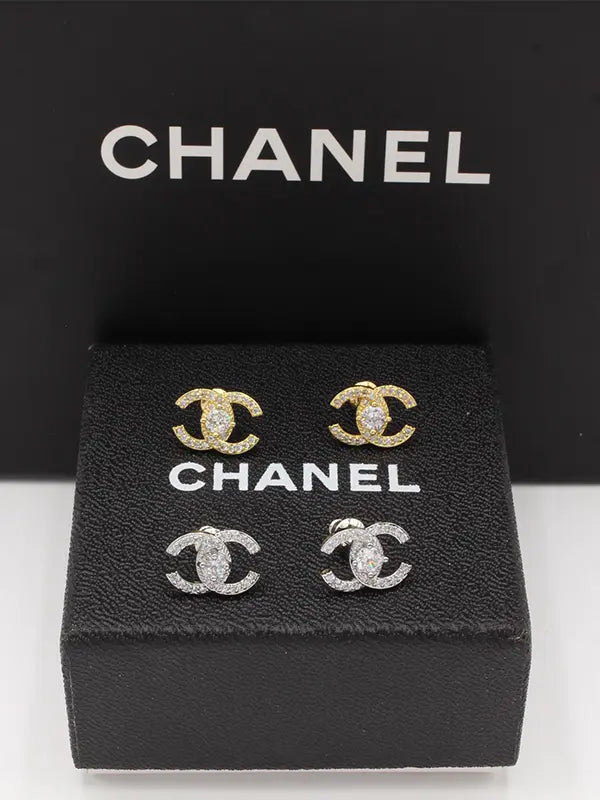 حلق شانيل زركون صغير 621 حلق chanel