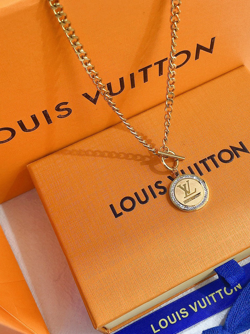 سلسال لويس فيتون بيق لوقو قولد سلسال louis vuitton