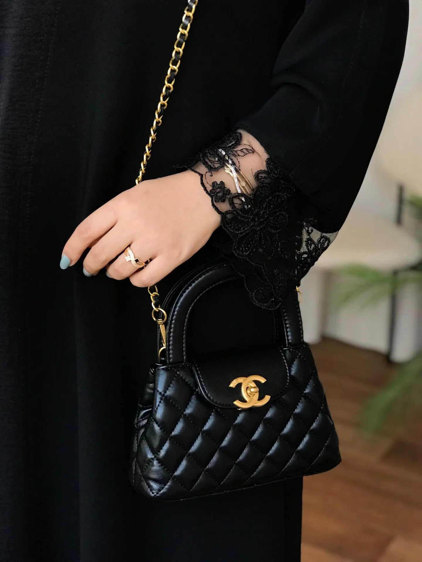 شنطة شانيل لولو بوتيك الماستر صغير شنط وحقائب chanel bags