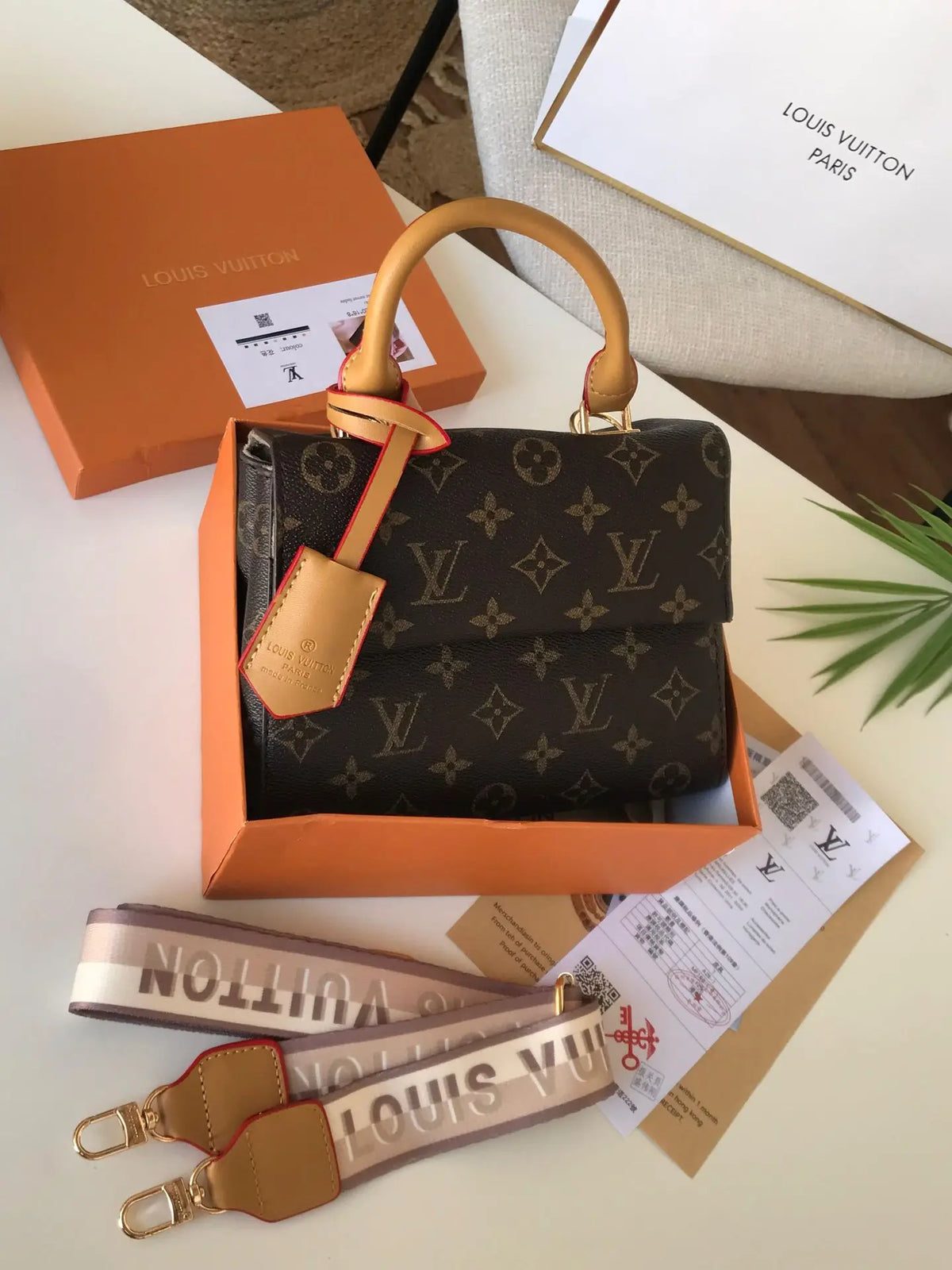 شنطة لويس فيتون الجديد ماستر 82 شنط وحقائب louis vuitton bags