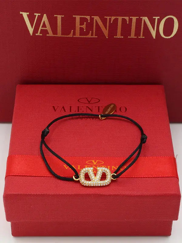 اسواره فالنتينو خيط اسود اسواره VALENTINO ذهبي
