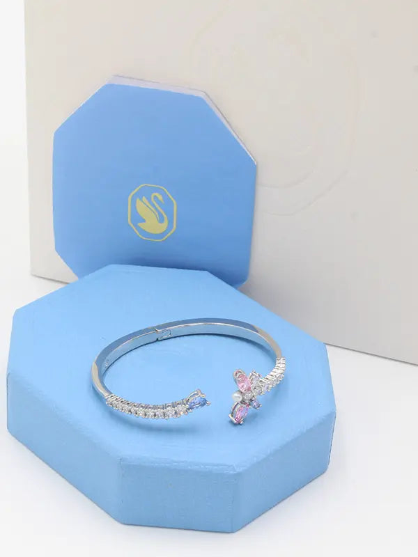 اسواره سواروفسكي اريانا غراندي بانقل ماستر اسواره Swarovski