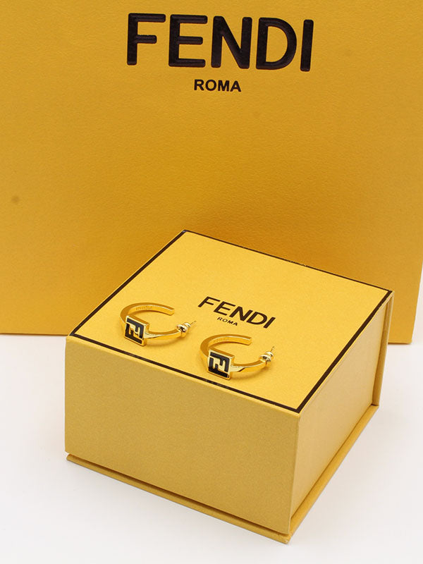 حلق فندي كيرف لوقو حلق fendi