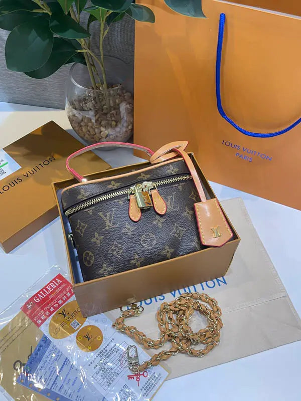 شنطة لويس فيتون ماستر بني الفاخرة شنط وحقائب louis vuitton bags