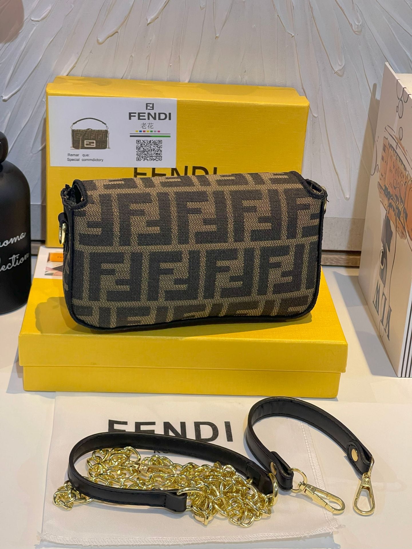 شنطة فندي صغيره شنط وحقائب fendi bags