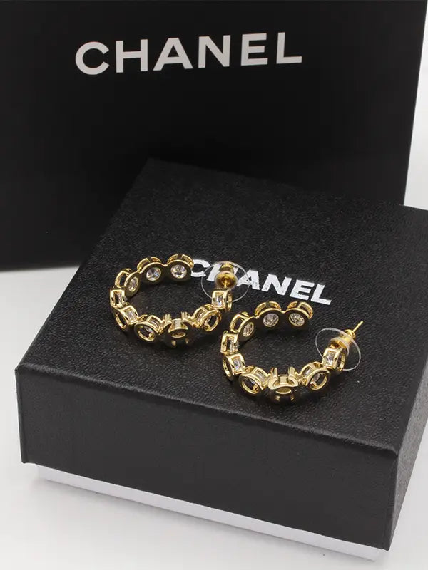 حلق شانيل 585 حلق chanel