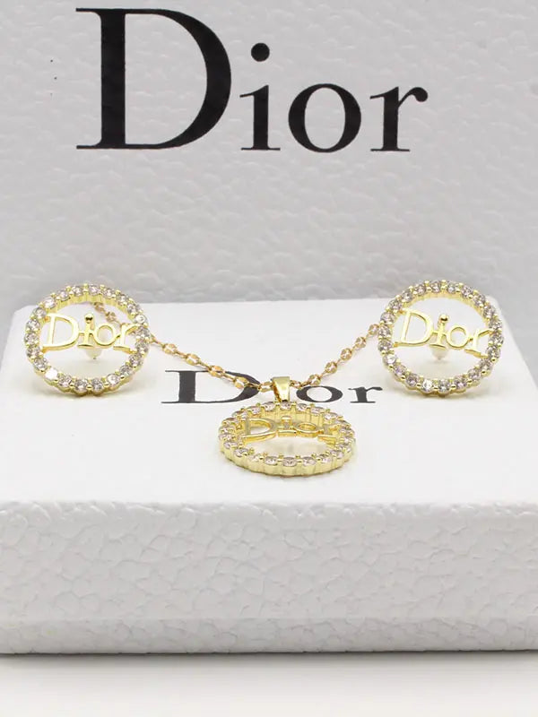 طقم ديور ناعم 2 قطع اطقم dior
