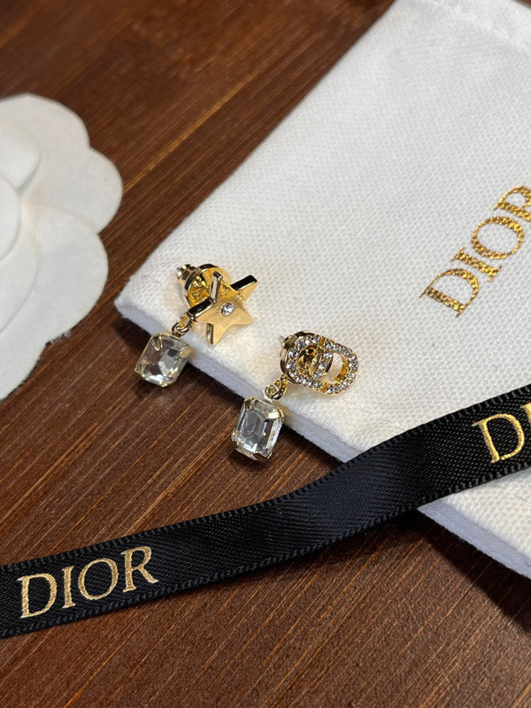 حلق ديور ستار & سي دي حلق dior ذهبي
