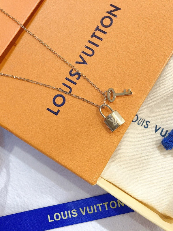 سلسال لويس فيتون كي اند لوك سلسال louis vuitton