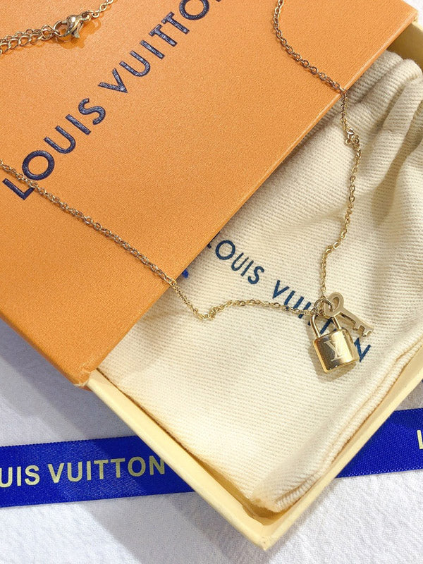 سلسال لويس فيتون كي اند لوك سلسال louis vuitton