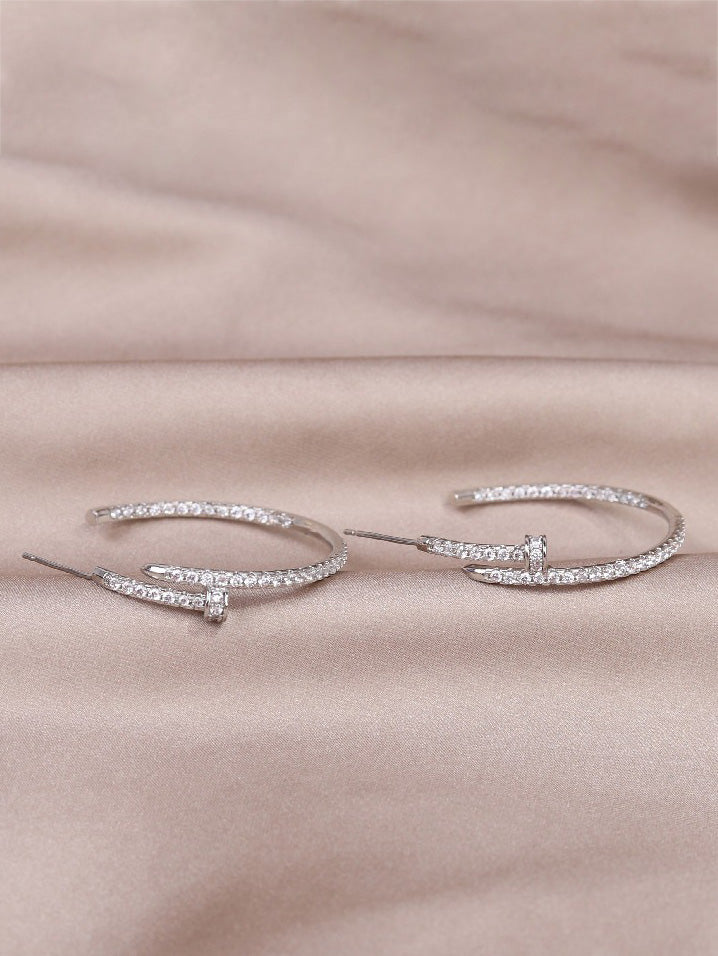 حلق كارتير زركون مسمار كبير حلق CARTIER