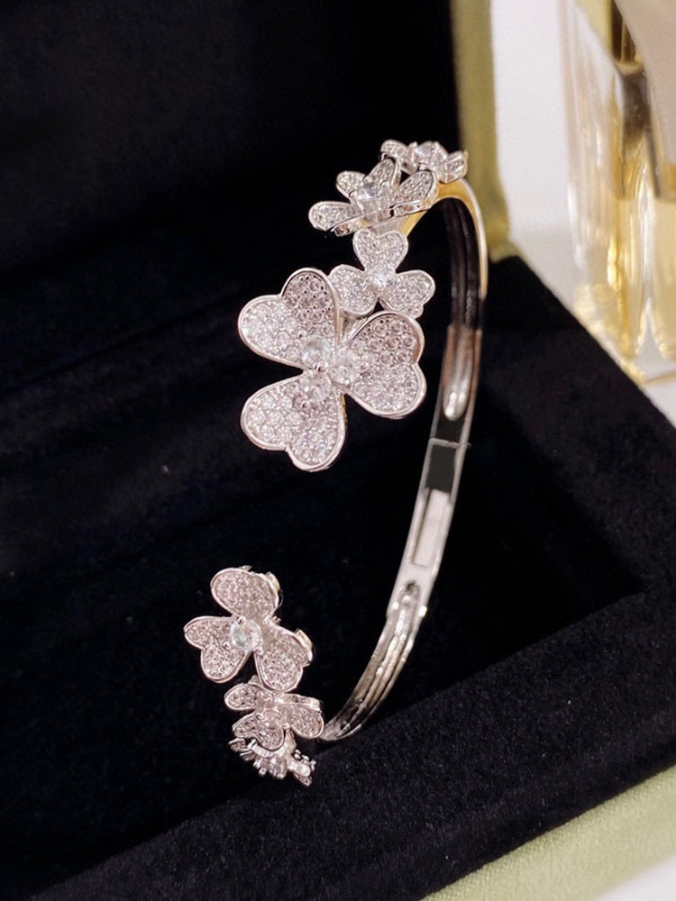 اسواره فان كليف زركون ملتي فلاور اسواره van cleef فضي