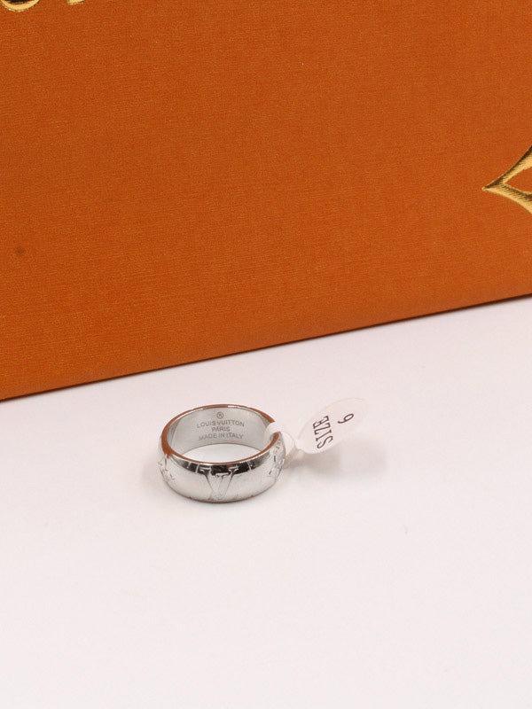 دبلة لويس فيتون ذهبي LV خواتم louis vuitton فضي 6