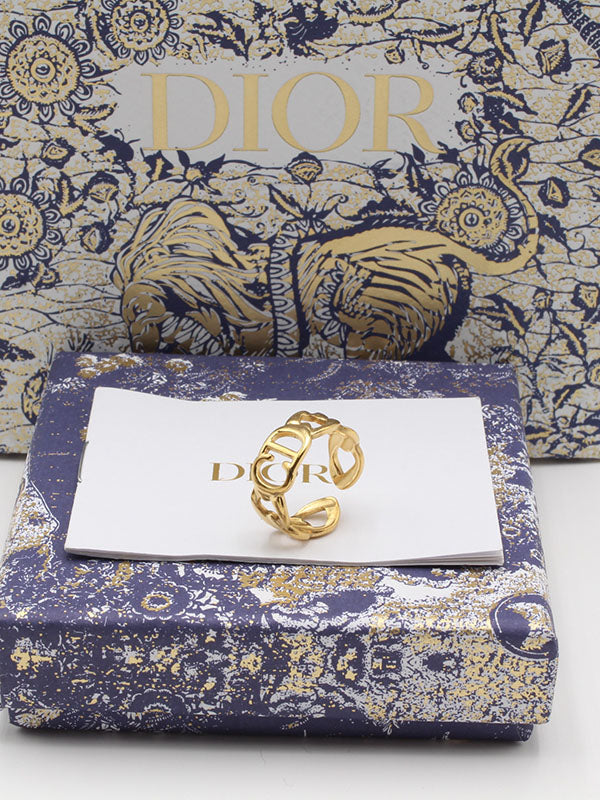 خواتم ديور سي دي ذهبي خواتم dior