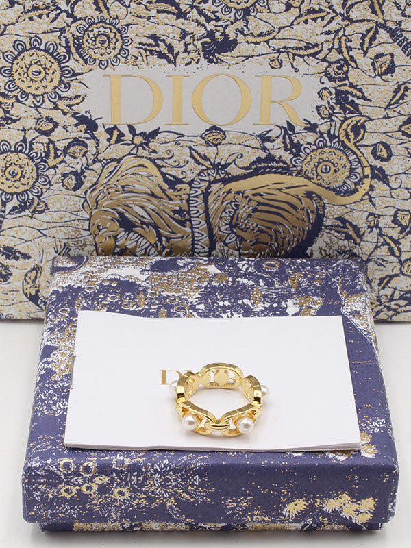 خاتم دبلة ديور بيرل خواتم dior