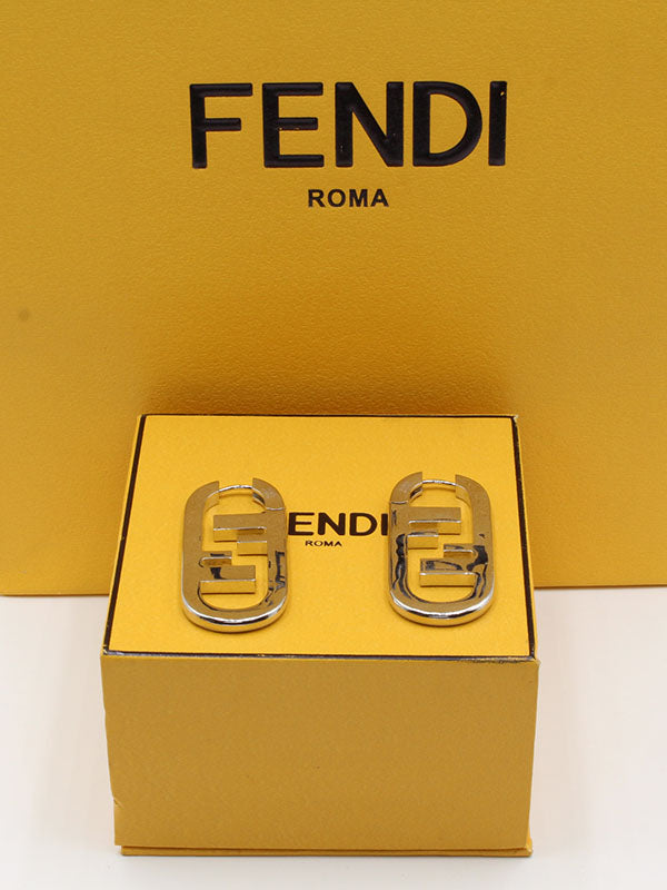 حلق فندي كبير الحجم حلق fendi