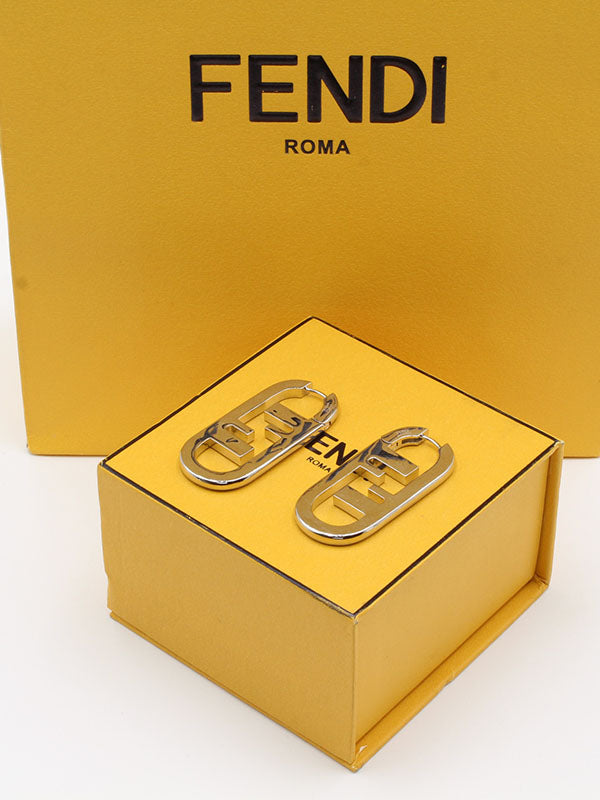 حلق فندي كبير الحجم حلق fendi