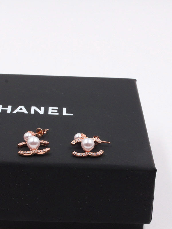 حلق شانيل صغير قولد زركون حلق chanel نحاسي