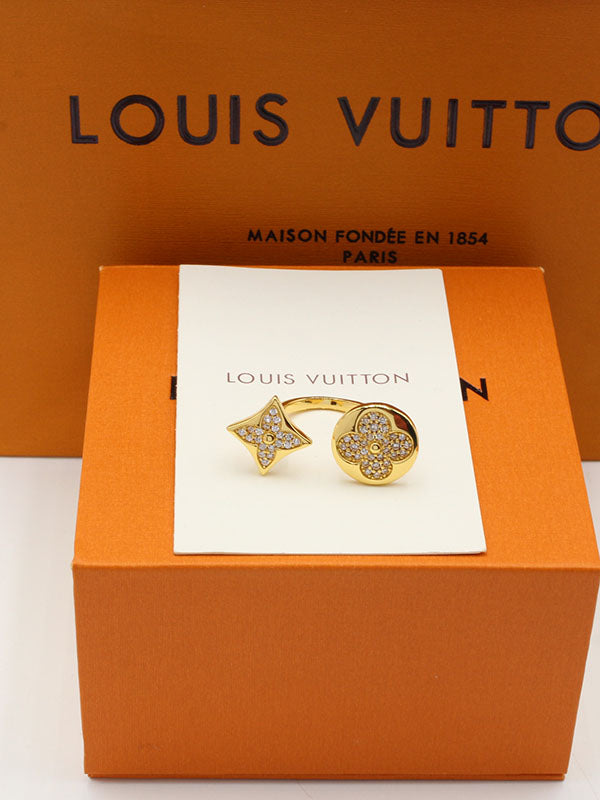 خاتم لويس فيتون زركون تو فلاورز خواتم louis vuitton ذهبي
