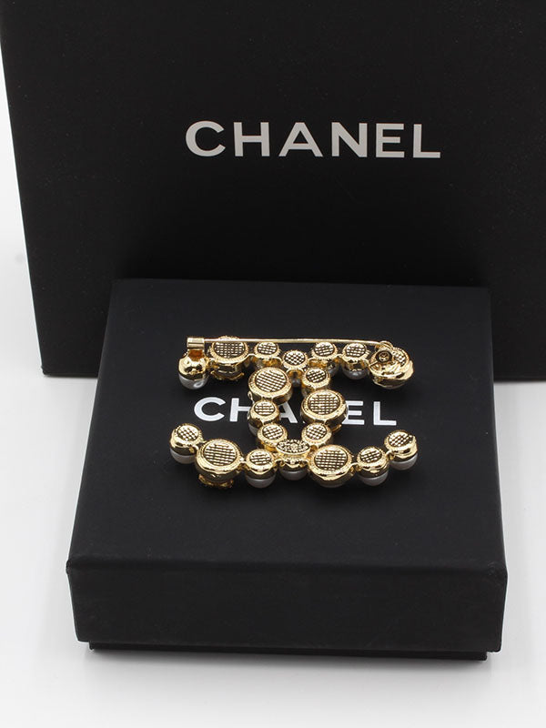بروش شانيل بيرل بيق ذهبي بروش chanel