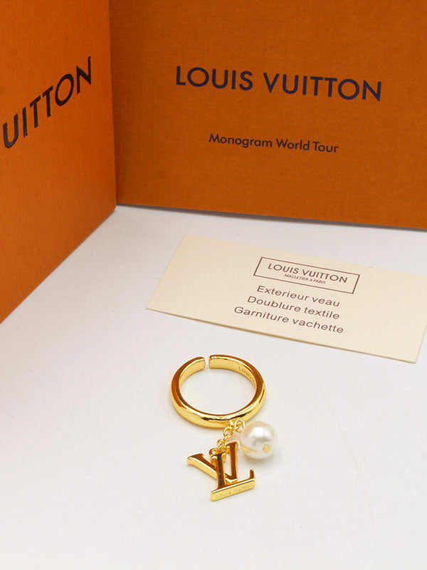 خاتم لويس فيتون لوقو& لولو بنتدنتس خواتم louis vuitton