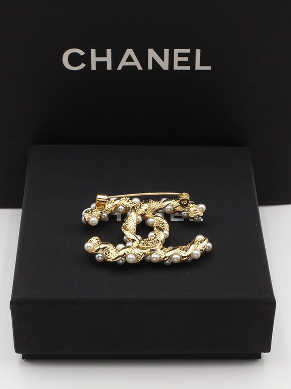 بروش شانيل مبروم لولو بروش chanel