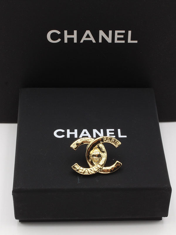 بروش شانيل ميتال صغير بروش chanel