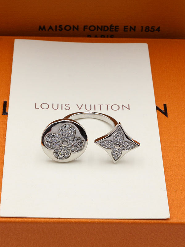 خاتم لويس فيتون زركون تو فلاورز خواتم louis vuitton فضي